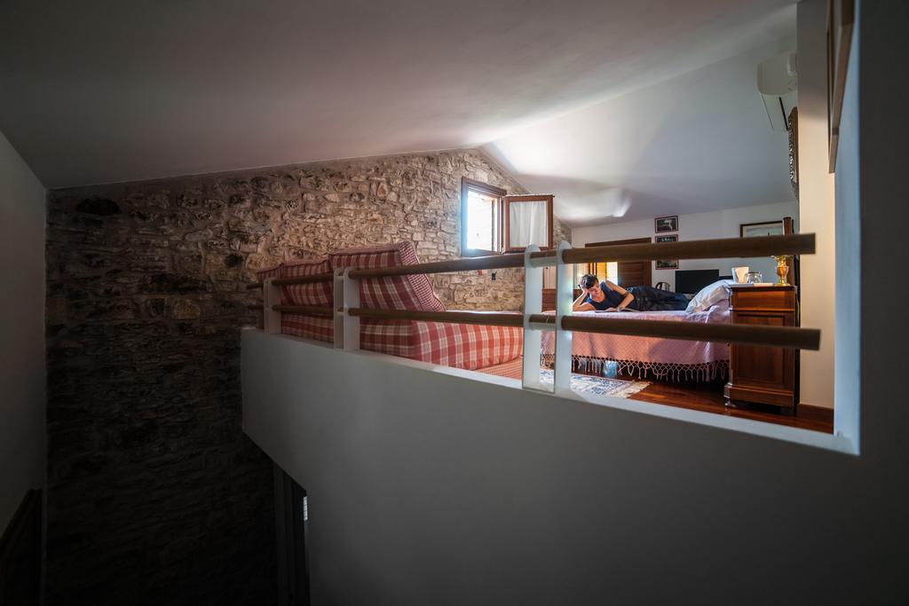 Alquaranta Bed & Breakfast Revine Lago ภายนอก รูปภาพ